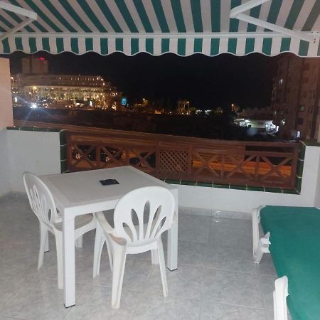 Victoria Court 2, Los Cristianos Guincho  ภายนอก รูปภาพ