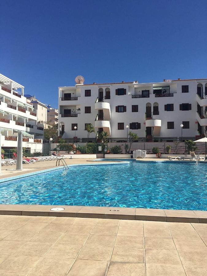 Victoria Court 2, Los Cristianos Guincho  ภายนอก รูปภาพ